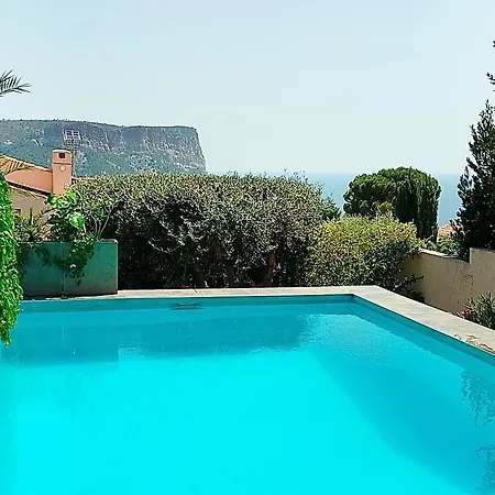 Vue Mer, Grande Piscine Et Extérieur Privatifs,climatisation Et Parking